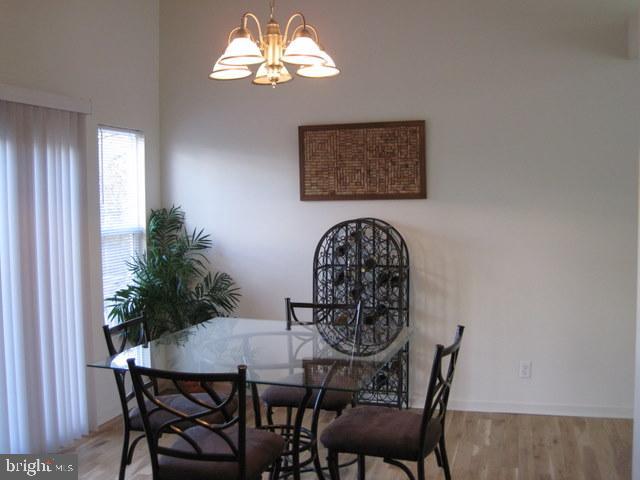 318 Anderson Road Basye, VA 22842 - Photo 15 of 50 Dining Area