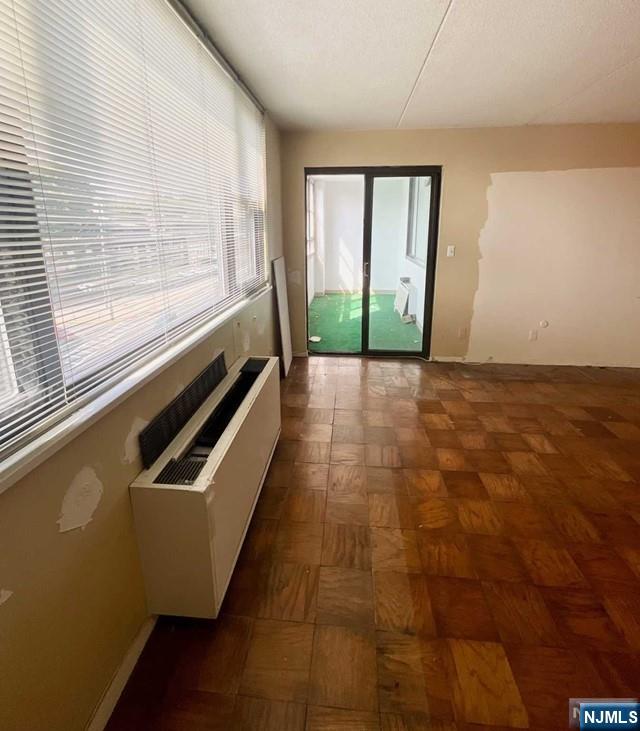 250 Gorge Road, Unit 7H Cliffside Park, NJ 07010 - Photo 7 of 23