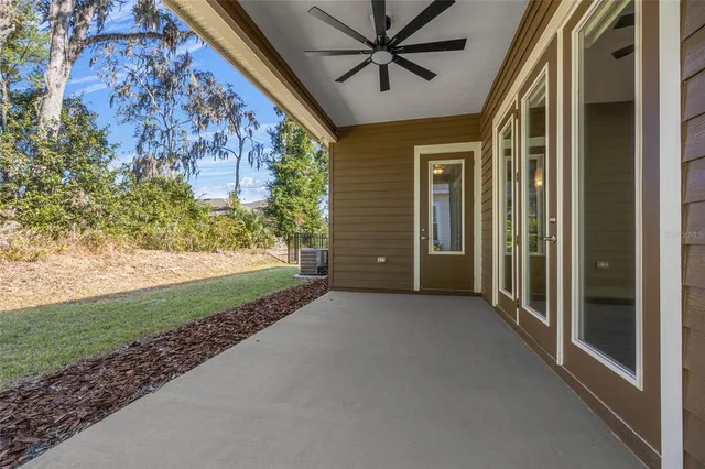 a view of a porch of the house