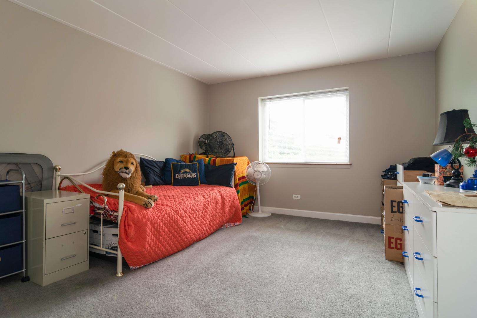 300 South Roselle Road, Unit 319 Schaumburg, IL 60193 - Photo 7 of 11 a bedroom with a bed and a window
