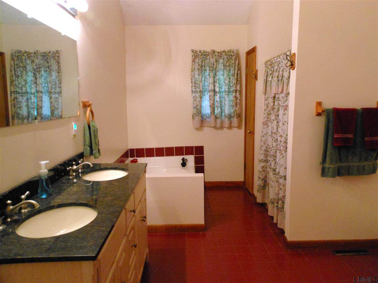 5 Bloomer Road Voorheesville, NY 12186 - Photo 14 of 21 Photo 14
