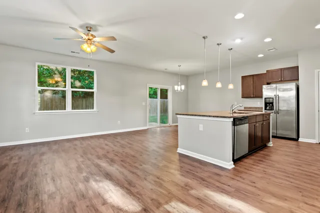 $2,295 | 145 Stoney Creek Way, Moncks Corner, SC 29461