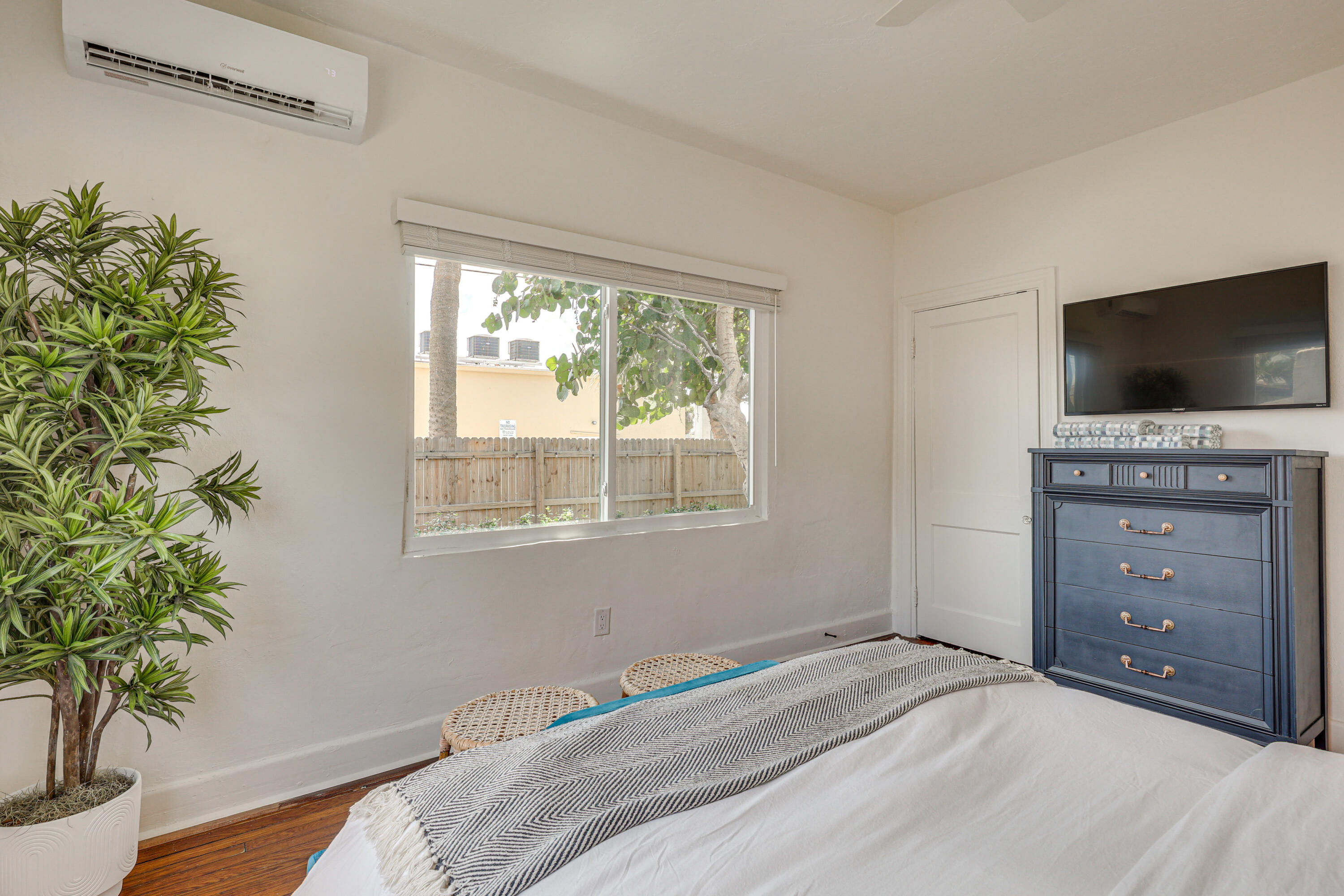 411 Valley Forge Road West Palm Beach, FL 33405 - Photo 16 of 52 Set - 016