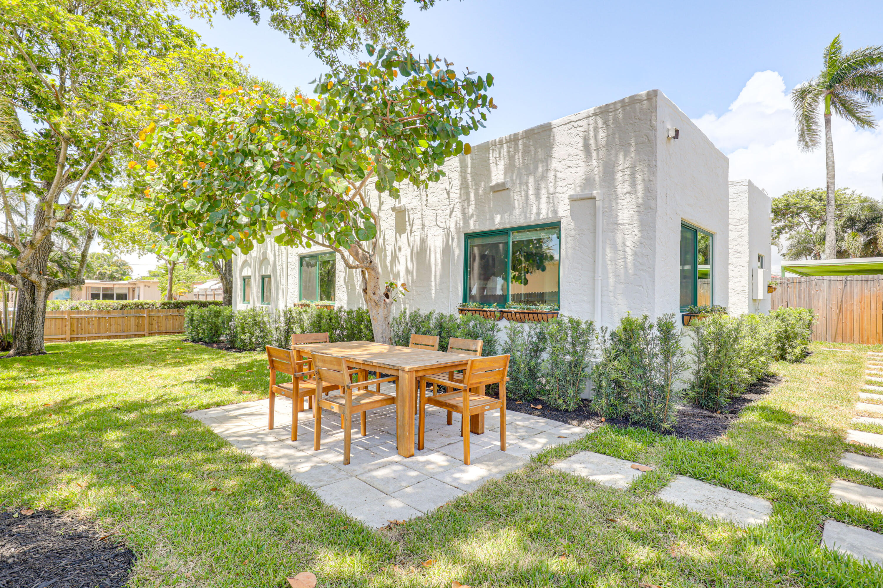 411 Valley Forge Road West Palm Beach, FL 33405 - Photo 40 of 52 Set - 039