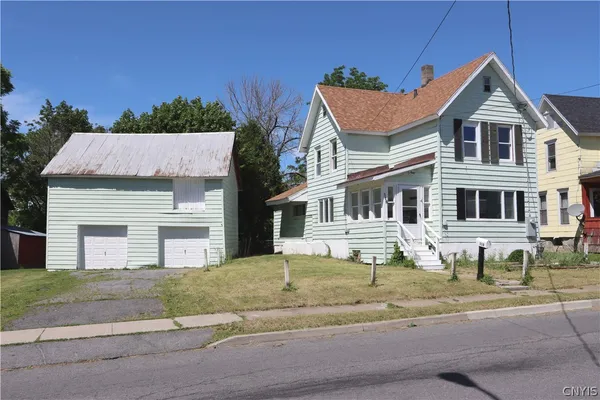 $154,999 | 318 West Hoard Street, Watertown, NY 13601