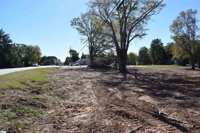 $150,000 | 0 Asheville Highway, Landrum, SC 29356