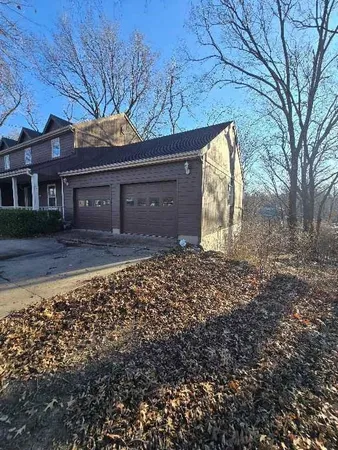$330,000 | 412 Frontier Road, Lawrence, KS 66049