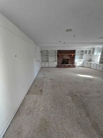 $330,000 | 412 Frontier Road, Lawrence, KS 66049