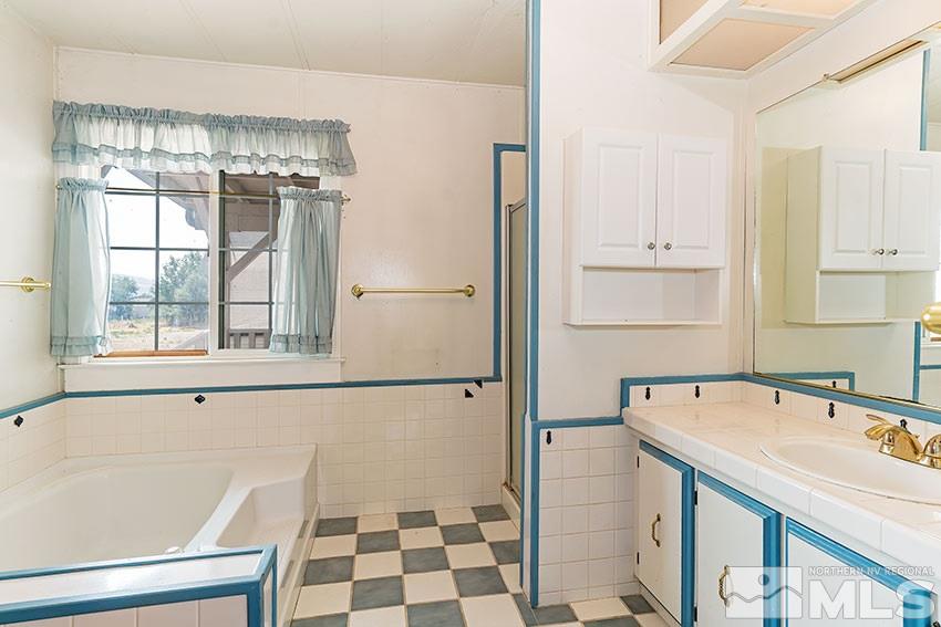 11960 Jean Way Reno, NV 89506 - Photo 9 of 16 Photo 9