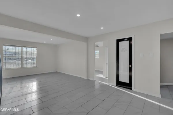 $259,950 | 10072 Kenworthy Street, El Paso, TX 79924
