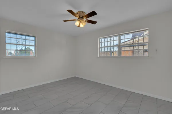 $259,950 | 10072 Kenworthy Street, El Paso, TX 79924