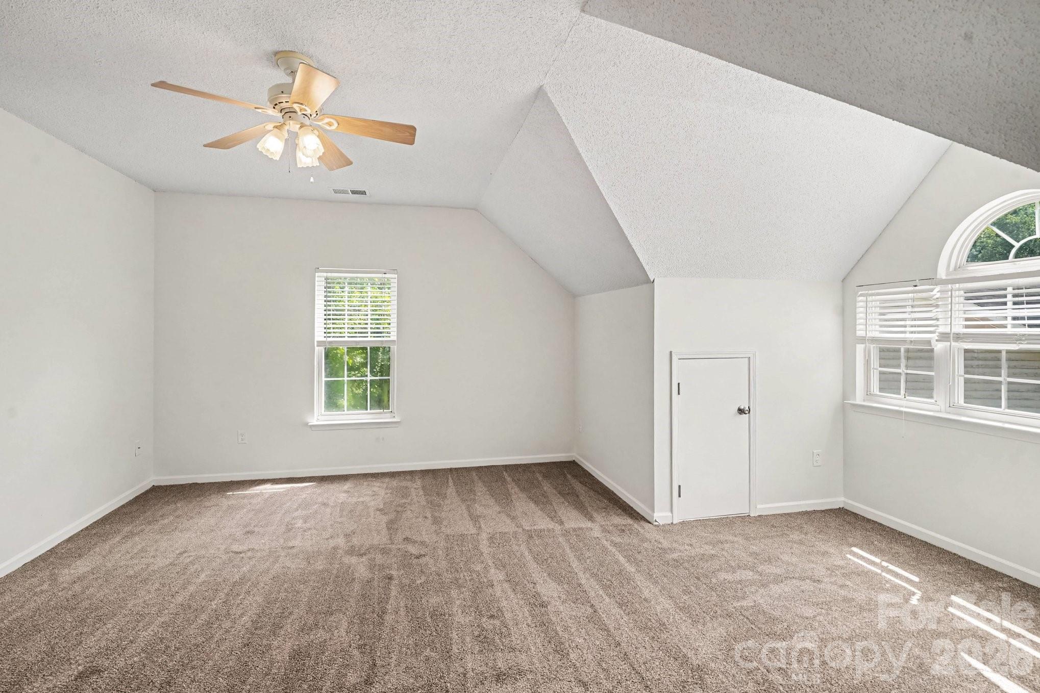 3404 Passour Ridge Lane Charlotte, NC 28269 - Photo 16 of 23 Gallery Image 16