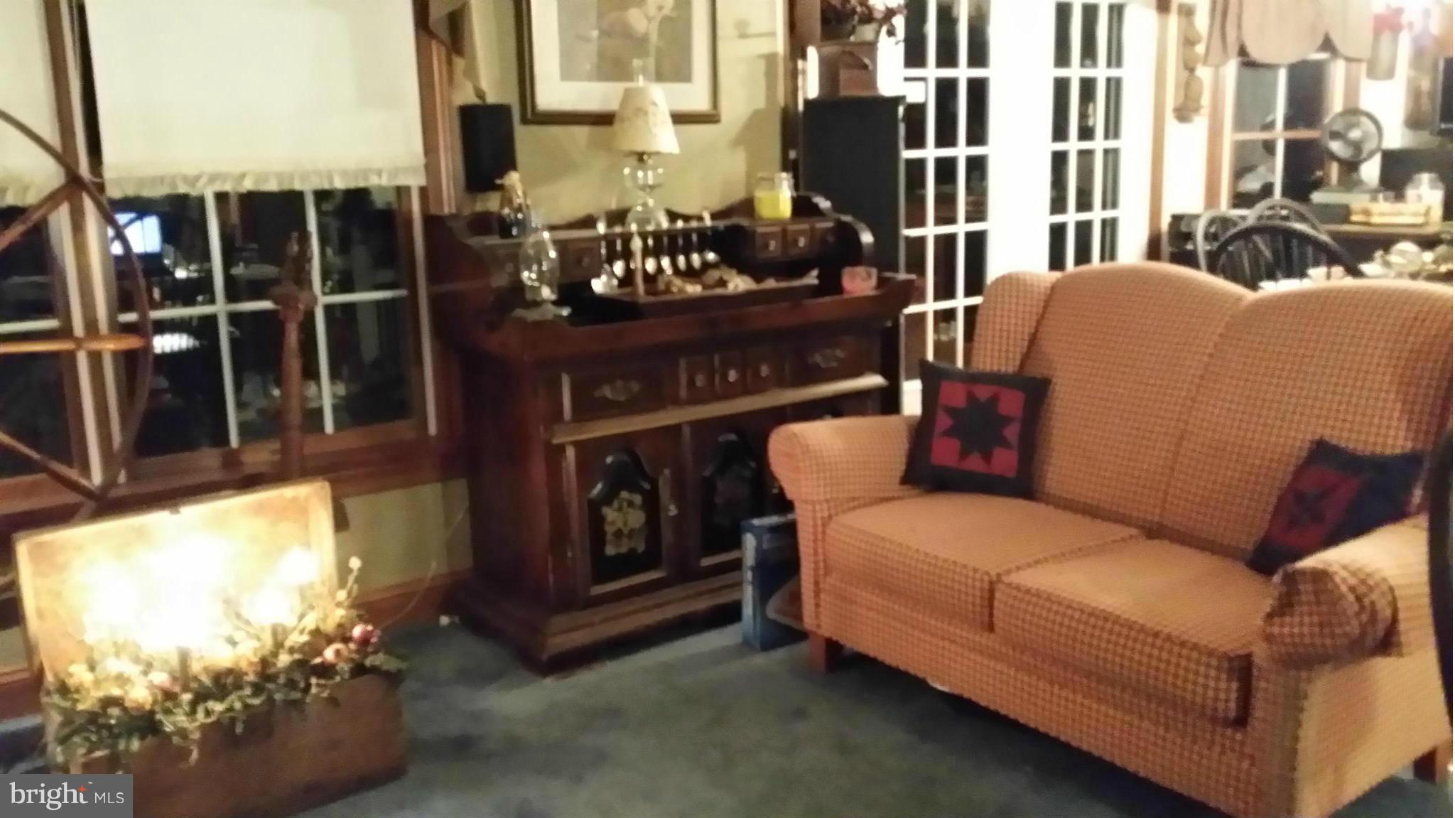 17 Hamer Road Elkton, MD 21921 - Photo 25 of 30 Living Room