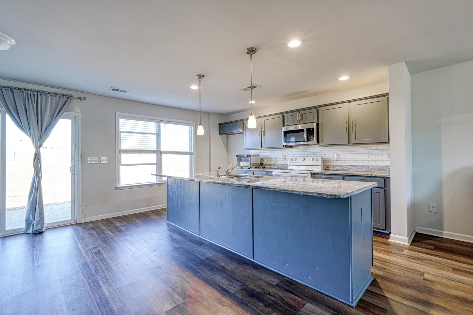 7085 Luna Mae Court Boiling Springs, SC 29316 - Photo 8 of 27