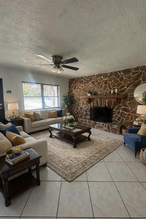 5020 Pine Street Seffner, FL 33584 - Photo 2 of 14 a living room with furniture and a fireplace