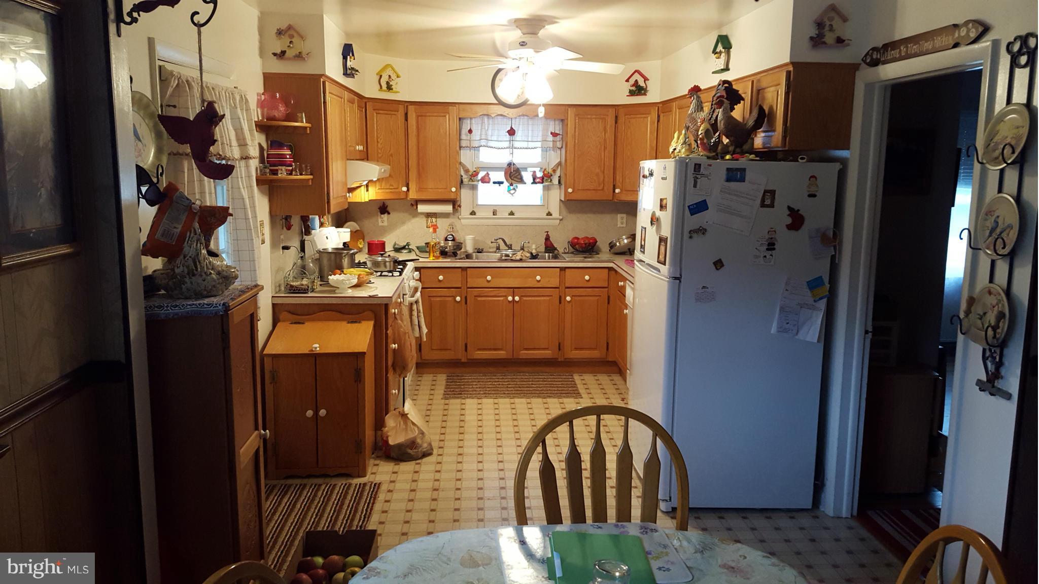 604 Magnolia Road Joppa, MD 21085 - Photo 7 of 18 Kitchen