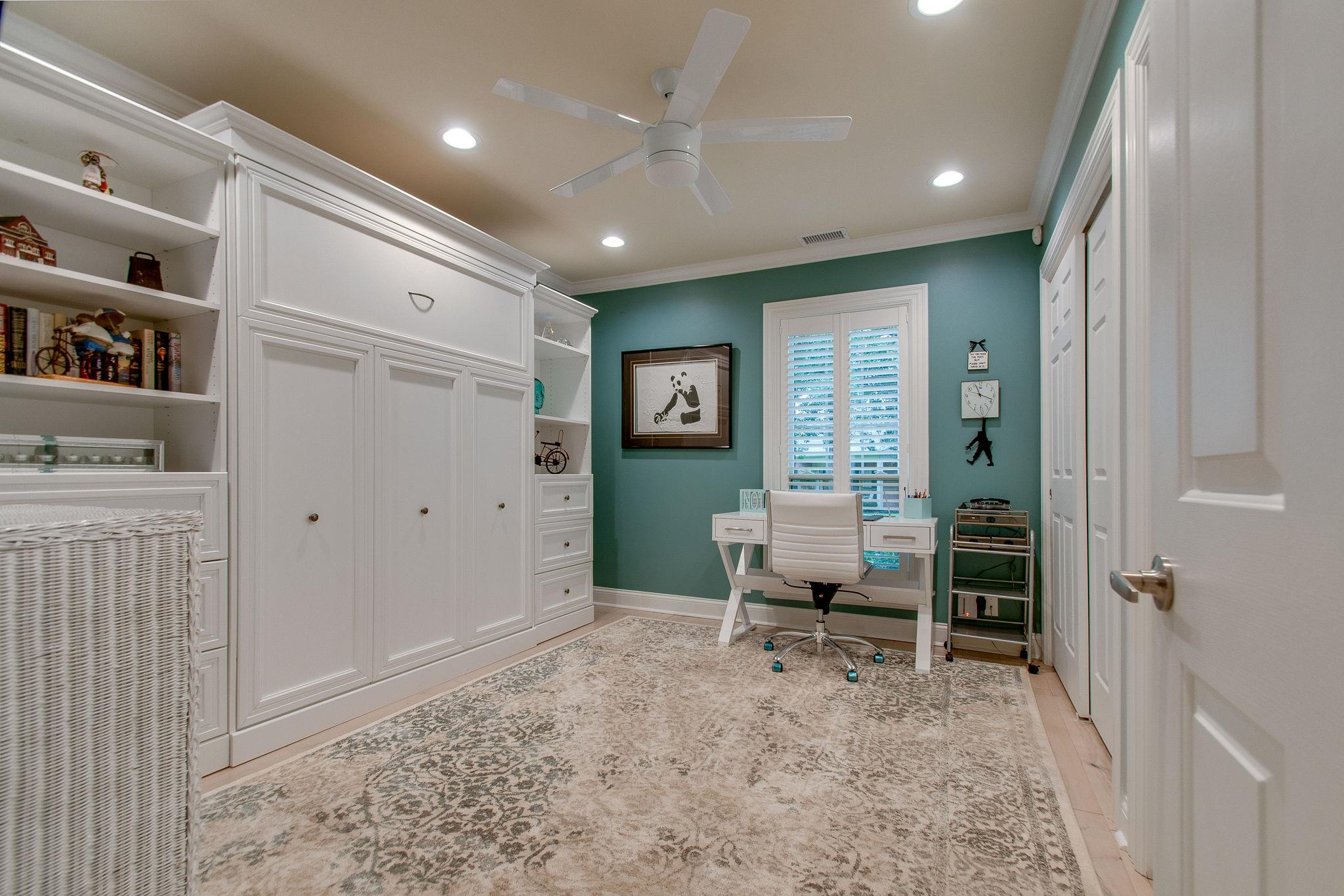 731 General George Patton Road Nashville, TN 37221 - Photo 10 of 19 a living room with furniture