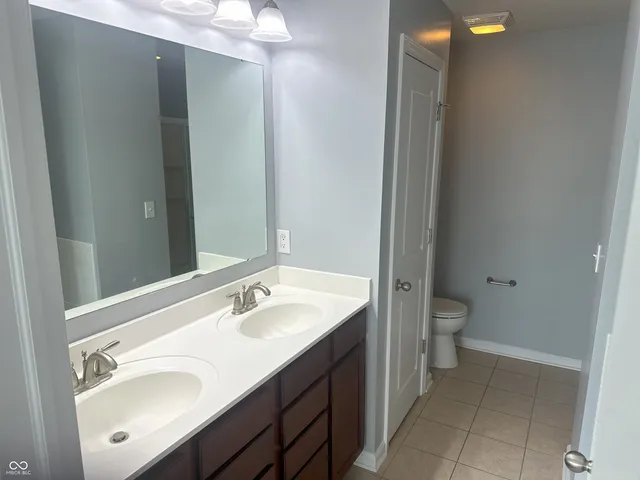 $320,000 | 11461 Reagan Drive, Fishers, IN 46038