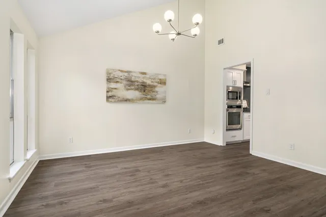 $2,400 | 1924 Nursery Road, The Woodlands, TX 77380