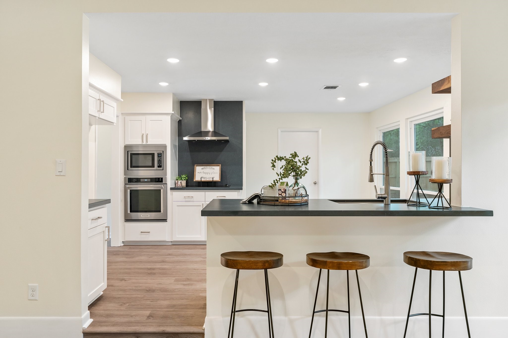 1924 Nursery Road The Woodlands, TX 77380 - Photo 10 of 29