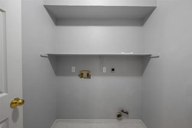 $2,045 | 3924 Mocha Trail, Austin, TX 78728