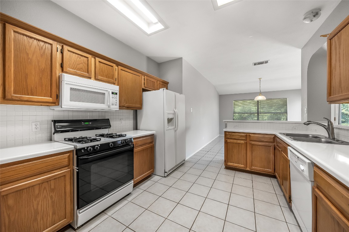 3924 Mocha Trail Austin, TX 78728 - Photo 5 of 14