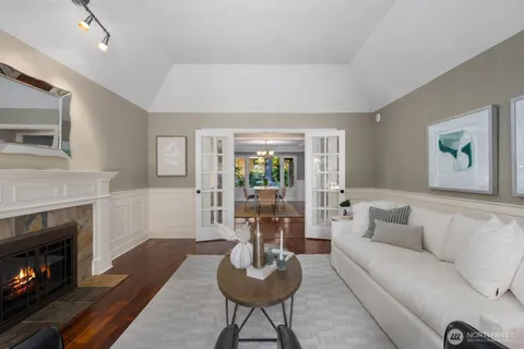 $1,890,000 | 21603 Northeast 22nd Court, Sammamish, WA 98074