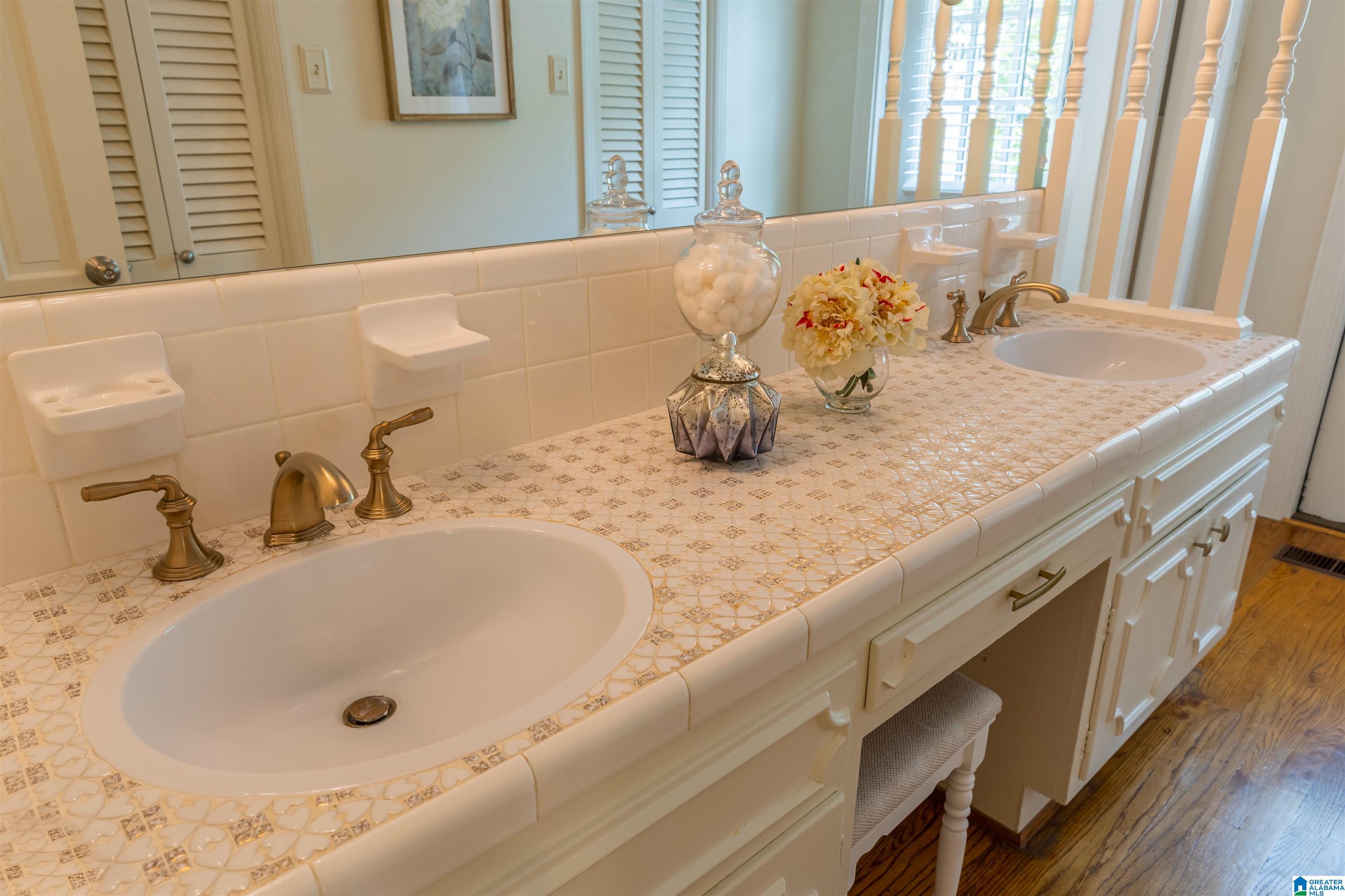 1533 Wellington View Road Birmingham, AL 35209 - Photo 22 of 38