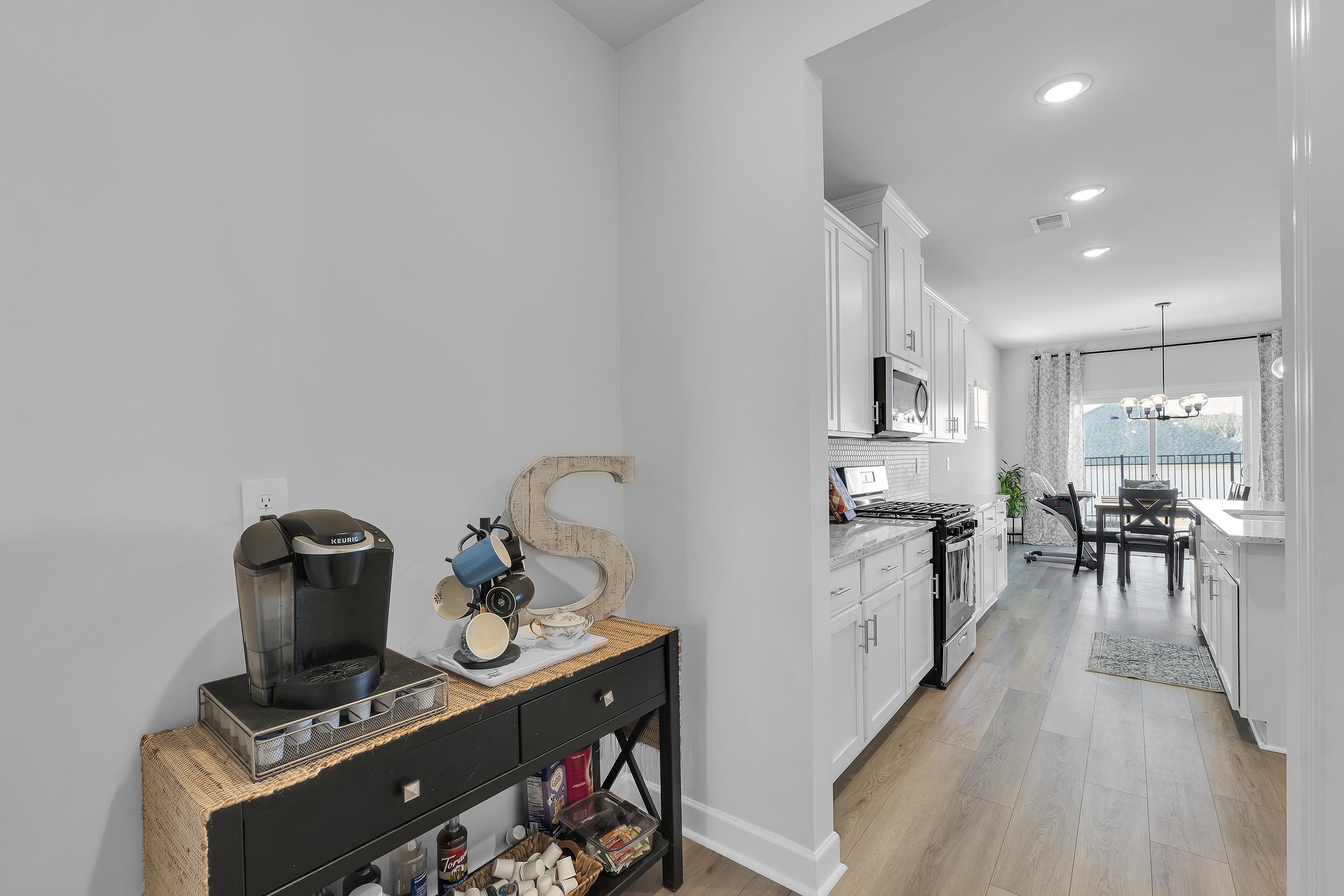 122 Firehole Road Gray Court, SC 29645 - Photo 6 of 37