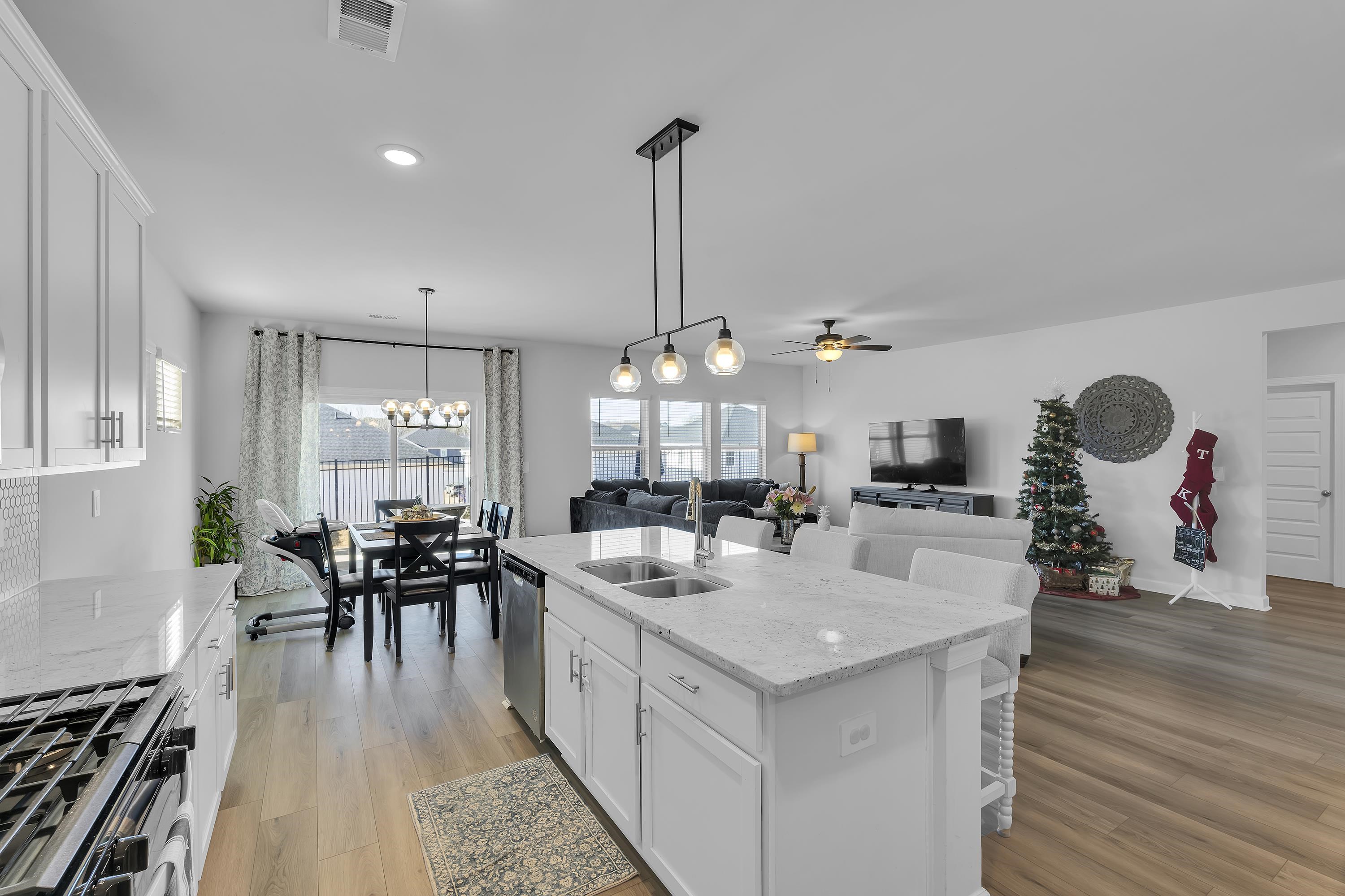 122 Firehole Road Gray Court, SC 29645 - Photo 10 of 37