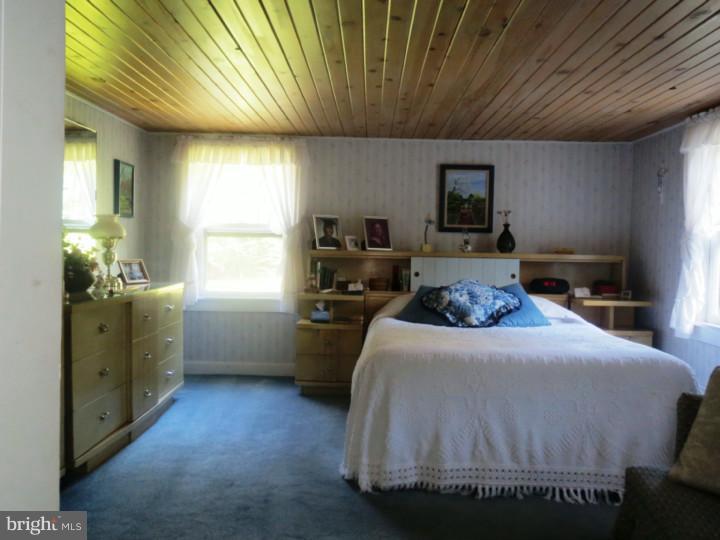 1740 Upper Ridge Road Pennsburg, PA 18073 - Photo 17 of 17