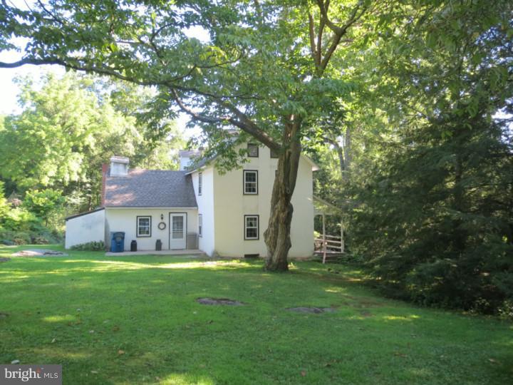 1740 Upper Ridge Road Pennsburg, PA 18073 - Photo 4 of 17
