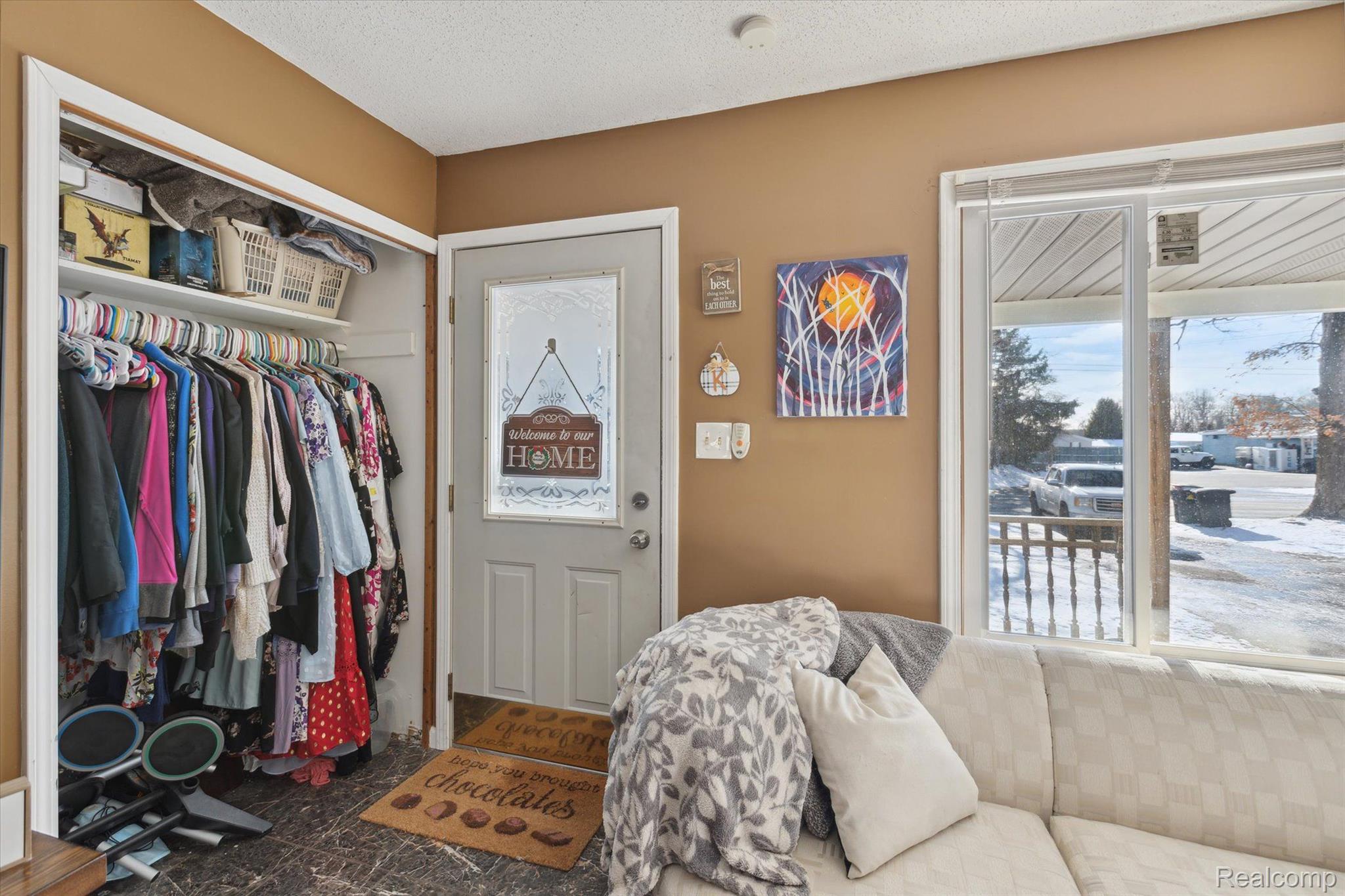 7153 Bennett Lake Road Fenton, MI 48430 - Photo 6 of 32 Gallery Image 6