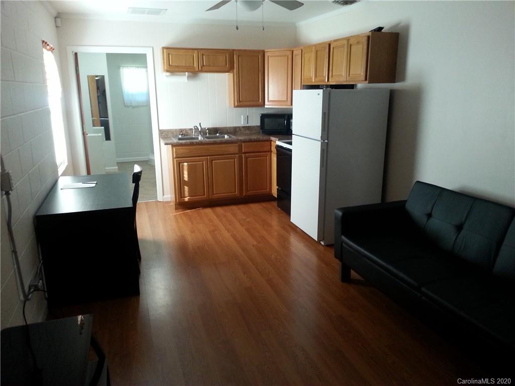 3435 Camp Julia Road Kannapolis, NC 28083 - Photo 3 of 10