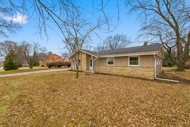 $425,000 | 2504 North 112th Street, Wauwatosa, WI 53226