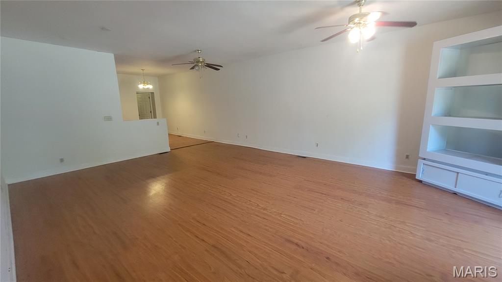 7617 Ivory Street St. Louis, MO 63111 - Photo 2 of 12