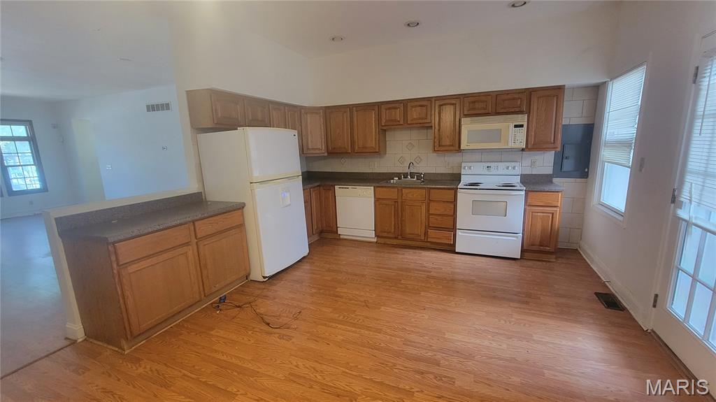 7617 Ivory Street St. Louis, MO 63111 - Photo 3 of 12