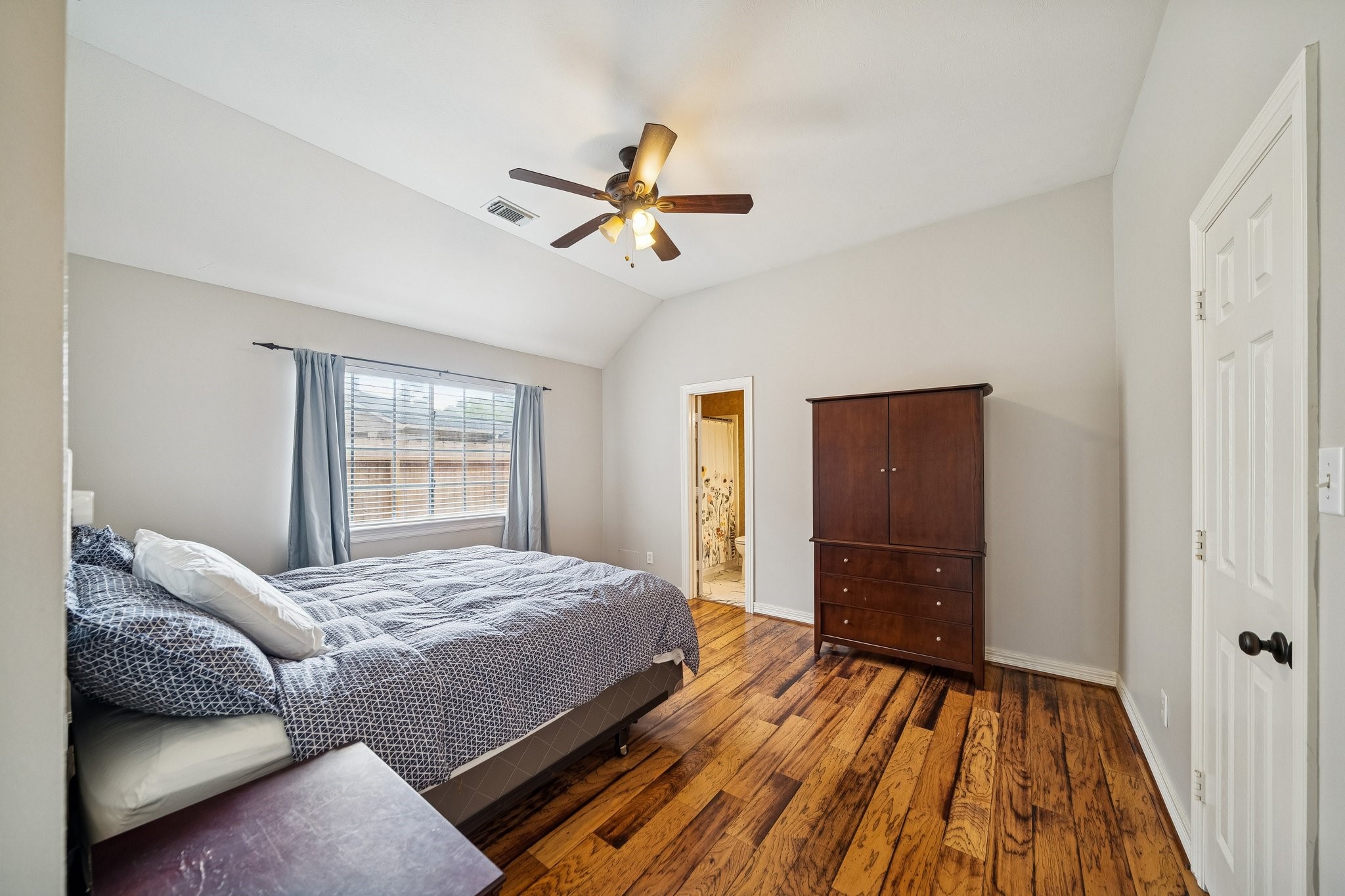 2114 Lytham Lane Katy, TX 77450 - Photo 18 of 29 Bedroom #4