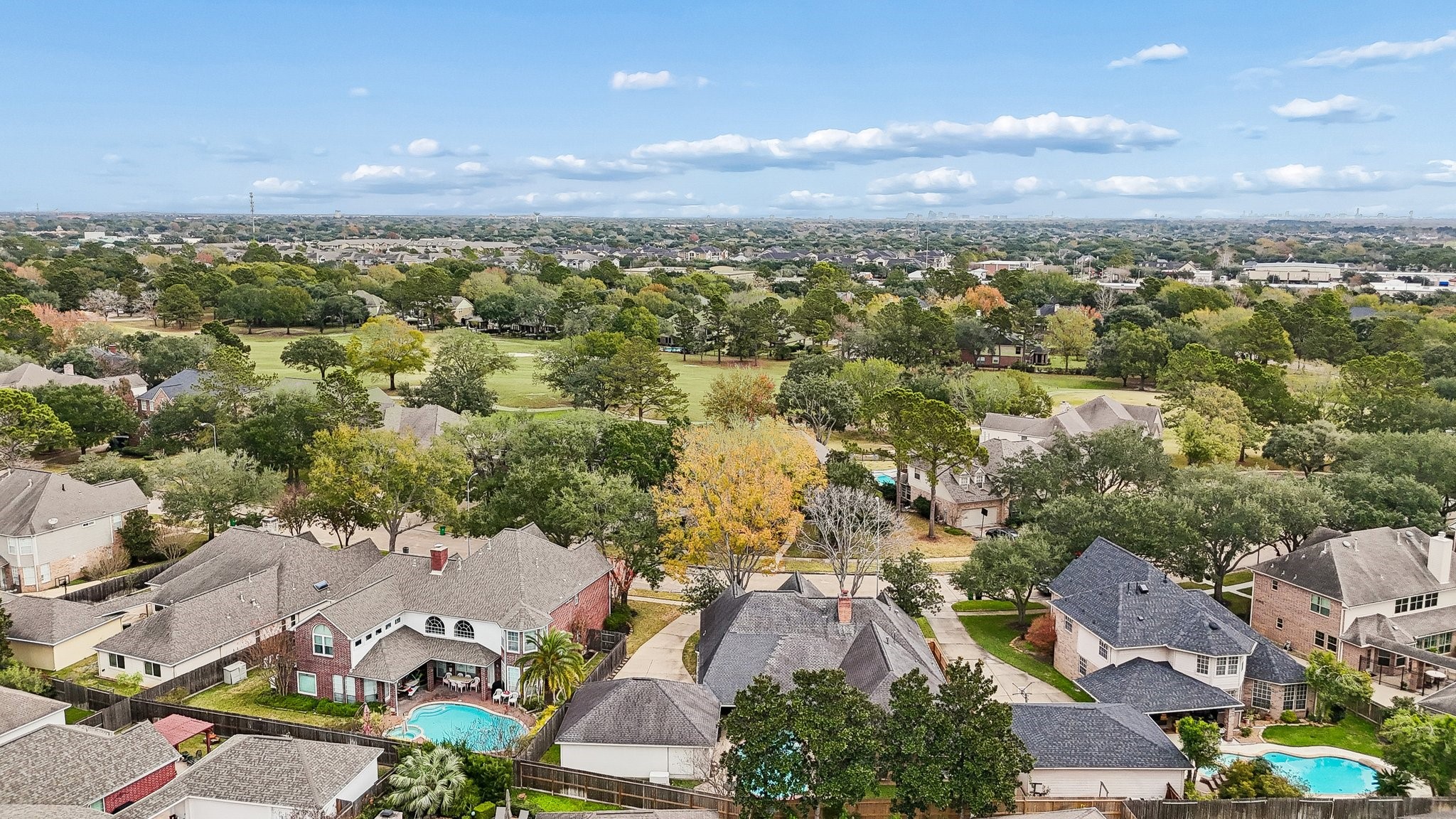 2114 Lytham Lane Katy, TX 77450 - Photo 24 of 29 Enjoy the unbeatable proximity to the golf course—just steps from your backyard. This home offers front-row access to lush fairways and scenic green views, making it ideal for golf lovers and anyone who appreciates open, tranquil surroundings.