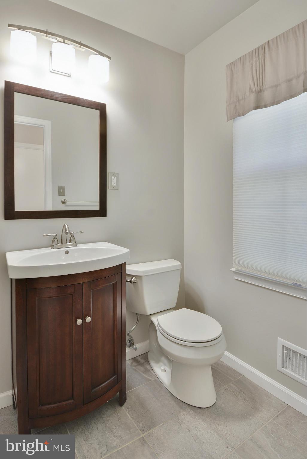 8314 Magic Leaf Road Springfield, VA 22153 - Photo 26 of 30 Bath (Master)