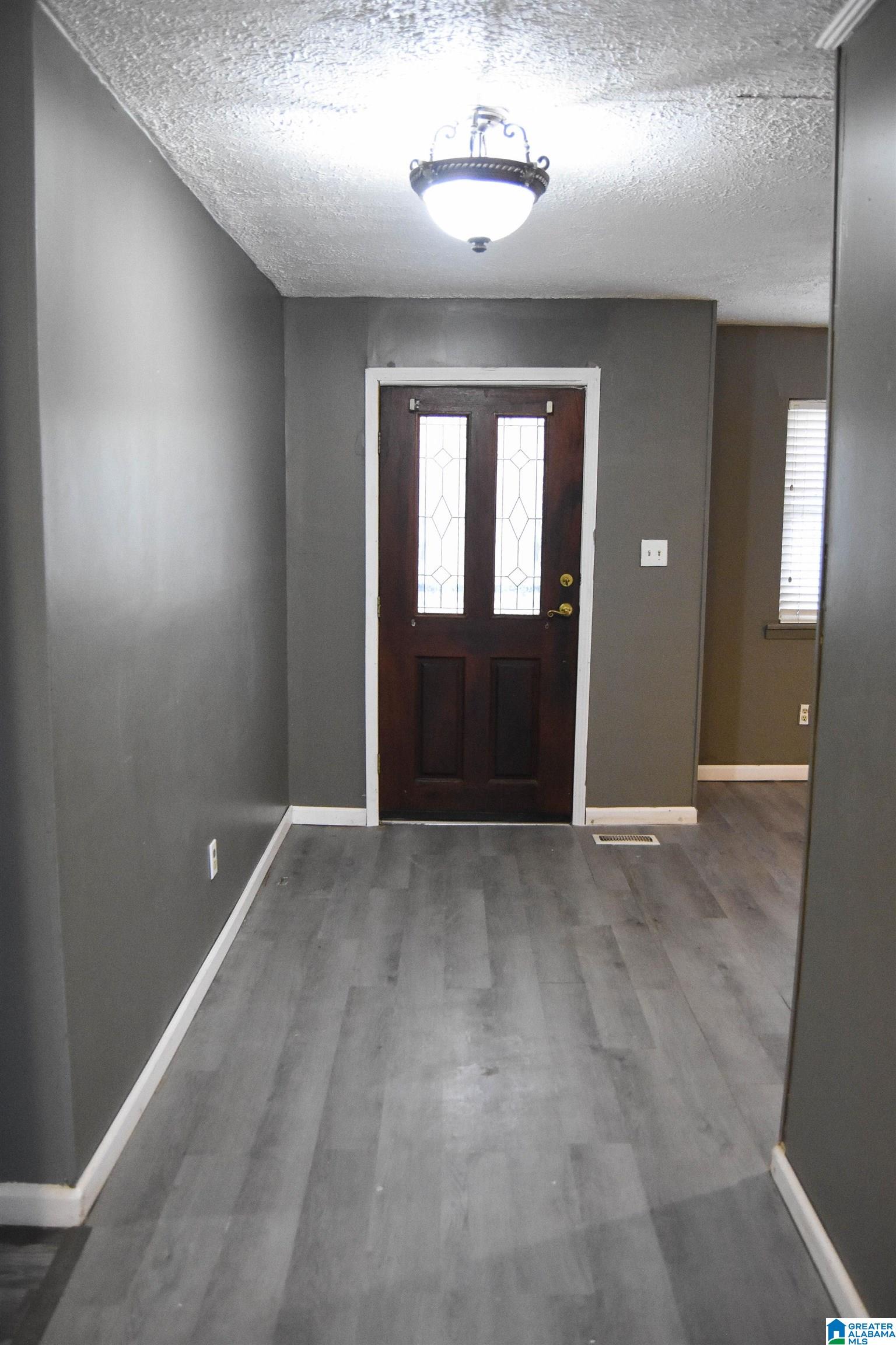932 Parker Street Anniston, AL 36201 - Photo 6 of 37