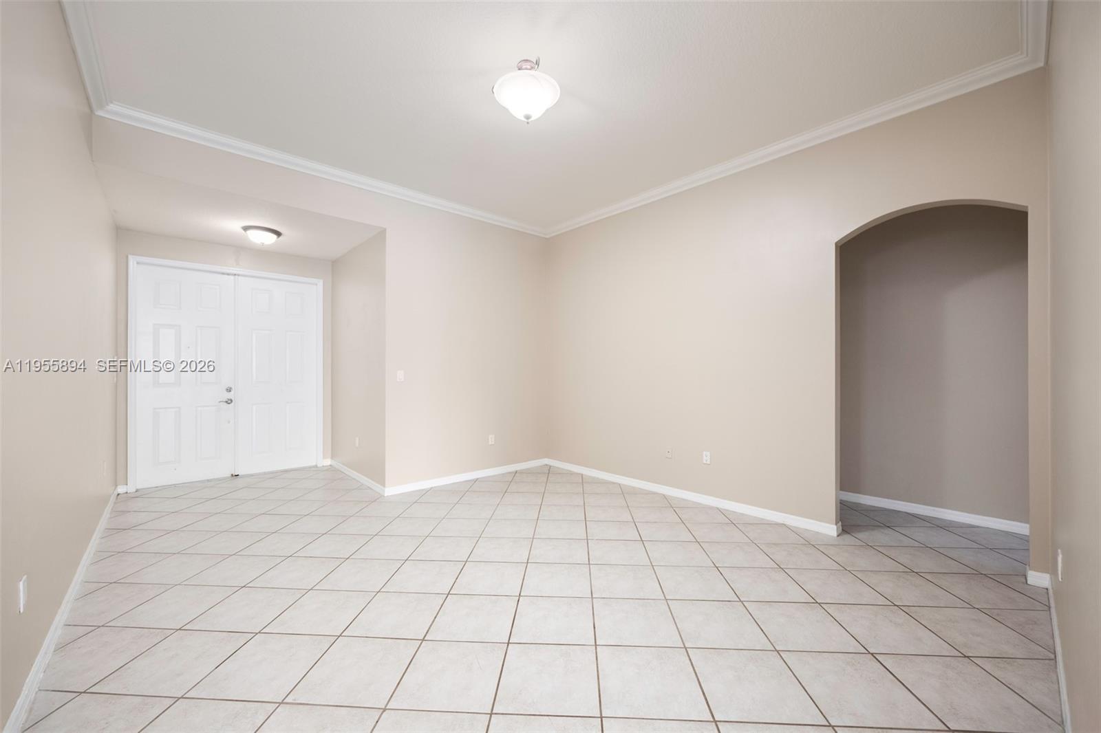 15963 Southwest 99th Lane Miami, FL 33196 - Photo 5 of 29