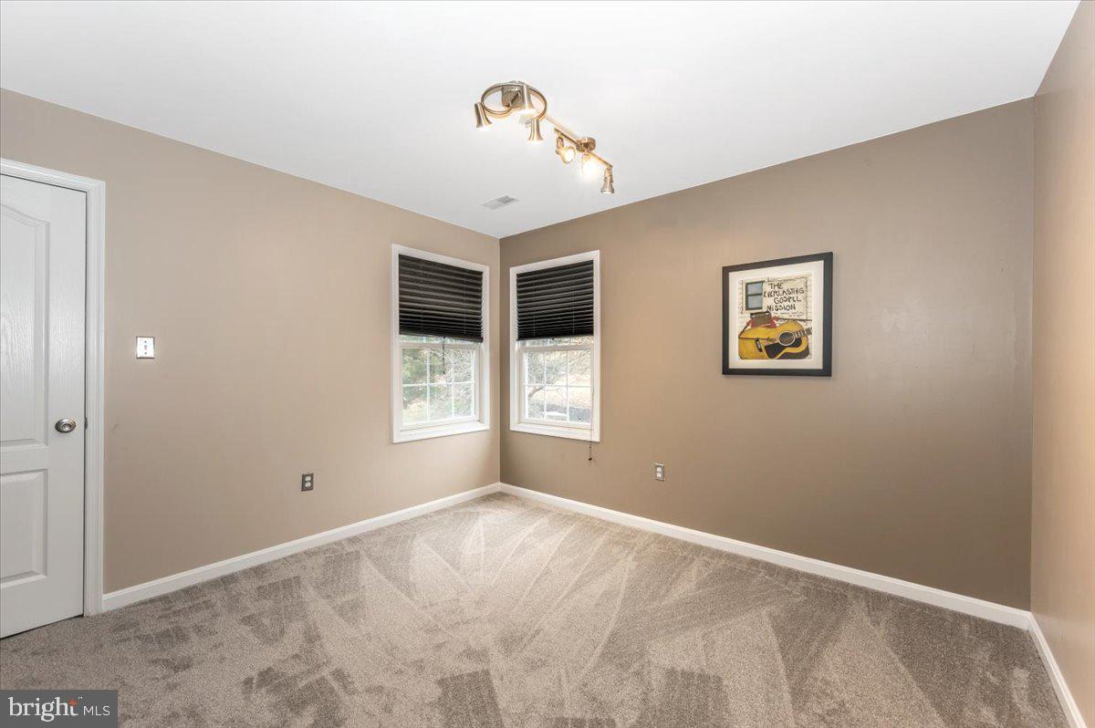 6536 South Clifton Road Frederick, MD 21703 - Photo 38 of 71