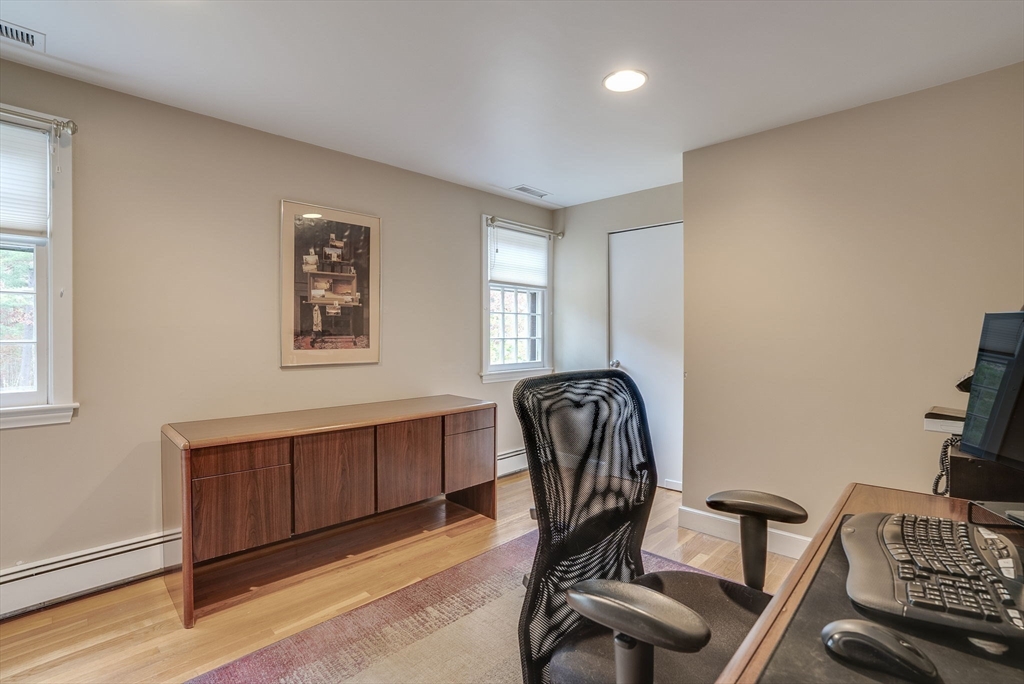 22 Alexandra Road Lynnfield, MA 01940 - Photo 20 of 36 Gallery Image 20