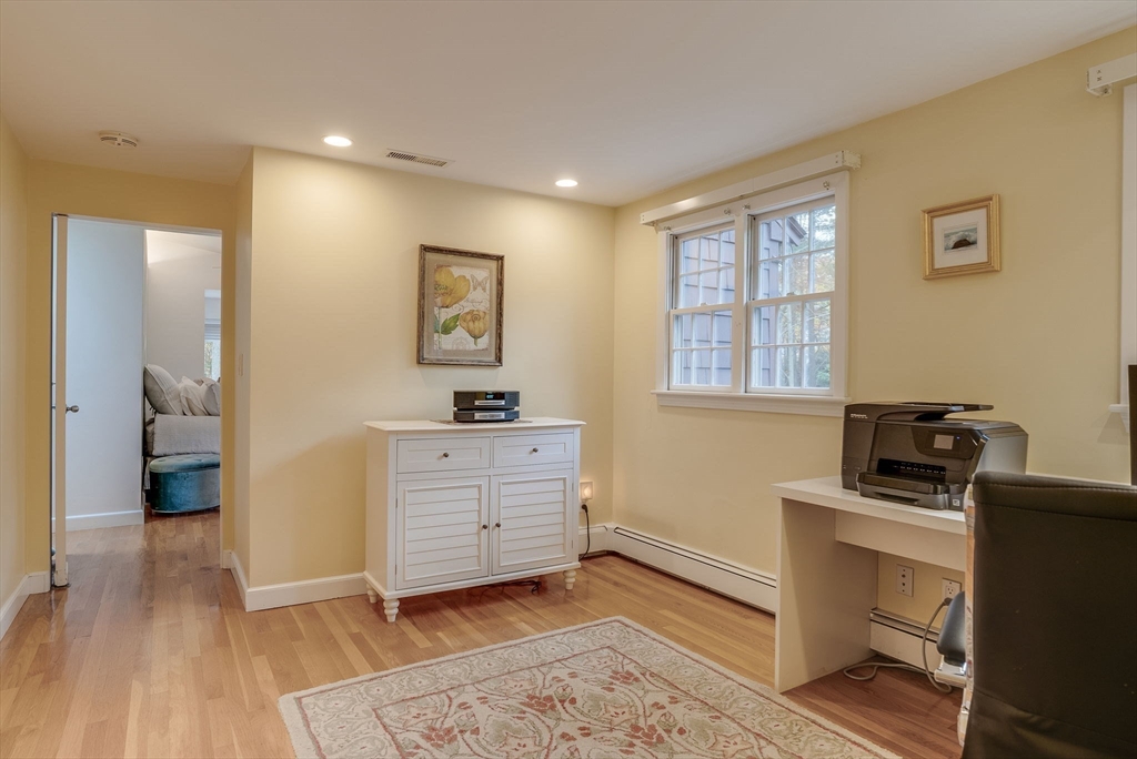 22 Alexandra Road Lynnfield, MA 01940 - Photo 21 of 36 Gallery Image 21