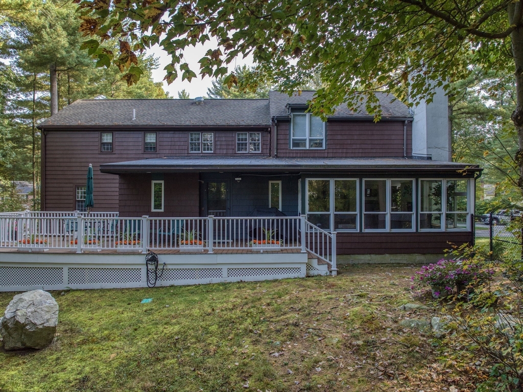 22 Alexandra Road Lynnfield, MA 01940 - Photo 32 of 36 Gallery Image 32