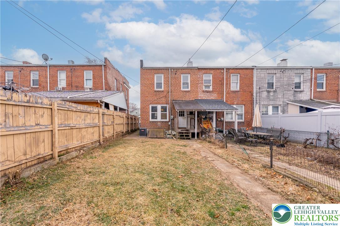 837 Delta Avenue Reading, PA 19605 - Photo 15 of 16