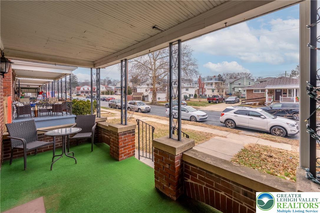 837 Delta Avenue Reading, PA 19605 - Photo 4 of 16