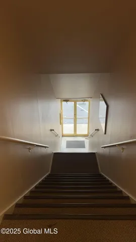 $3,000 | 35 Fuller Road, Colonie, NY 12205