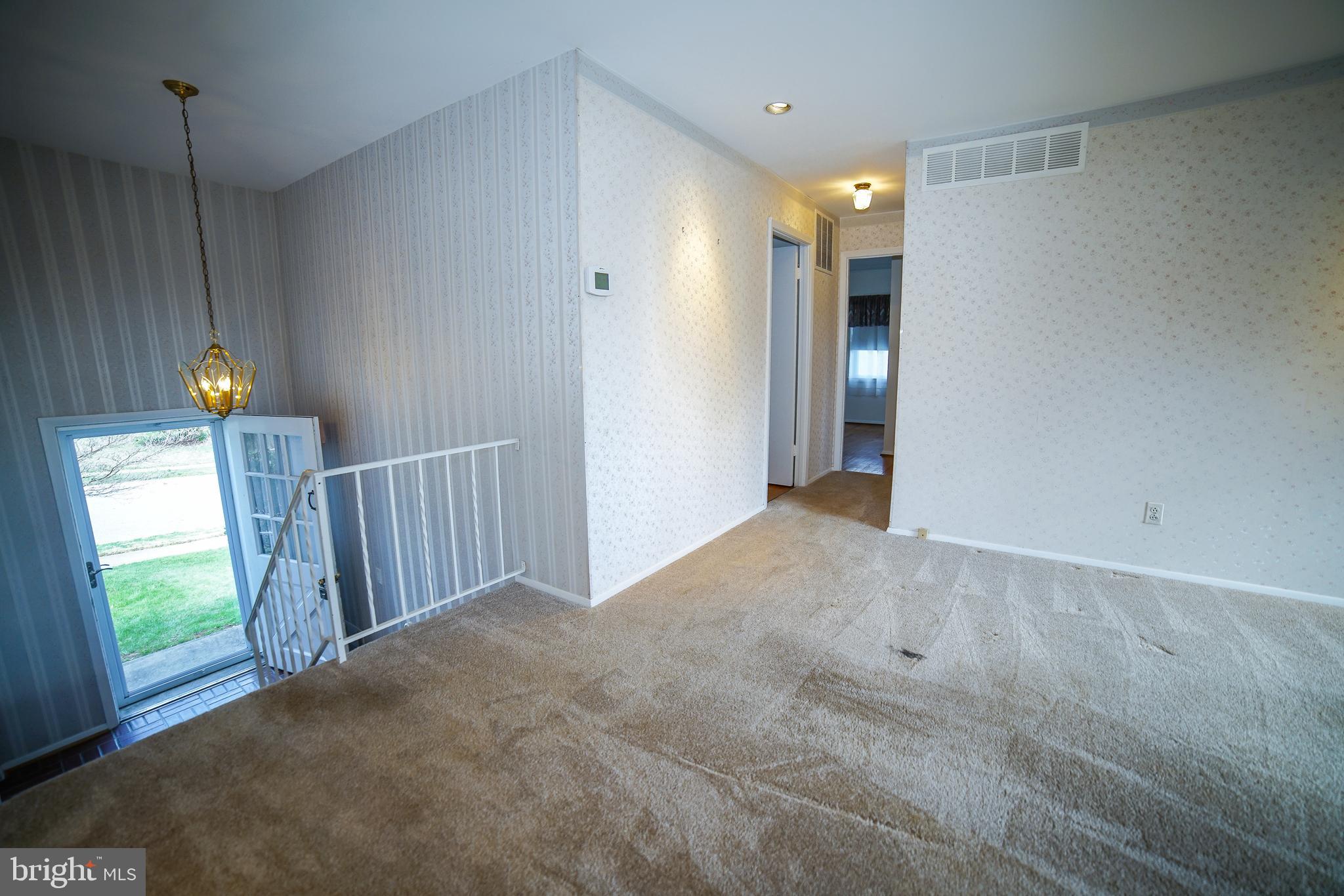 219 Northway Road Reisterstown, MD 21136 - Photo 22 of 47 foyer and hall